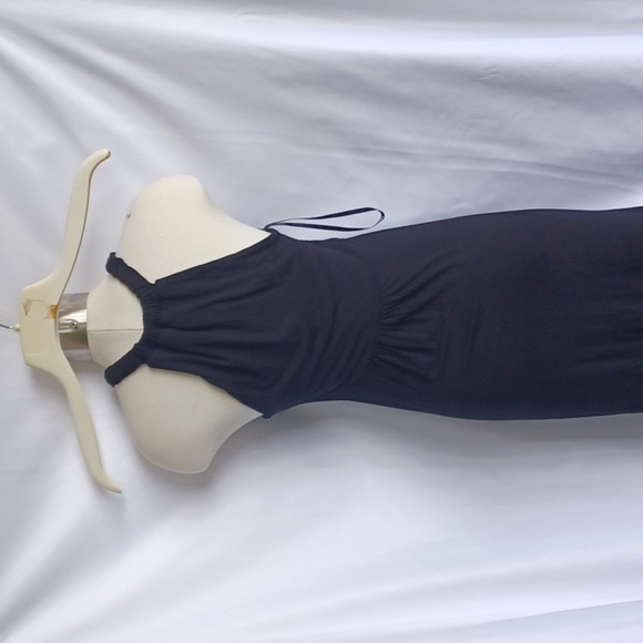 CALVIN KLEIN Sleeveless Halter Full-Length Formal Dress, Sz 10, 18" PTP, 56" L - Picture 3 of 8
